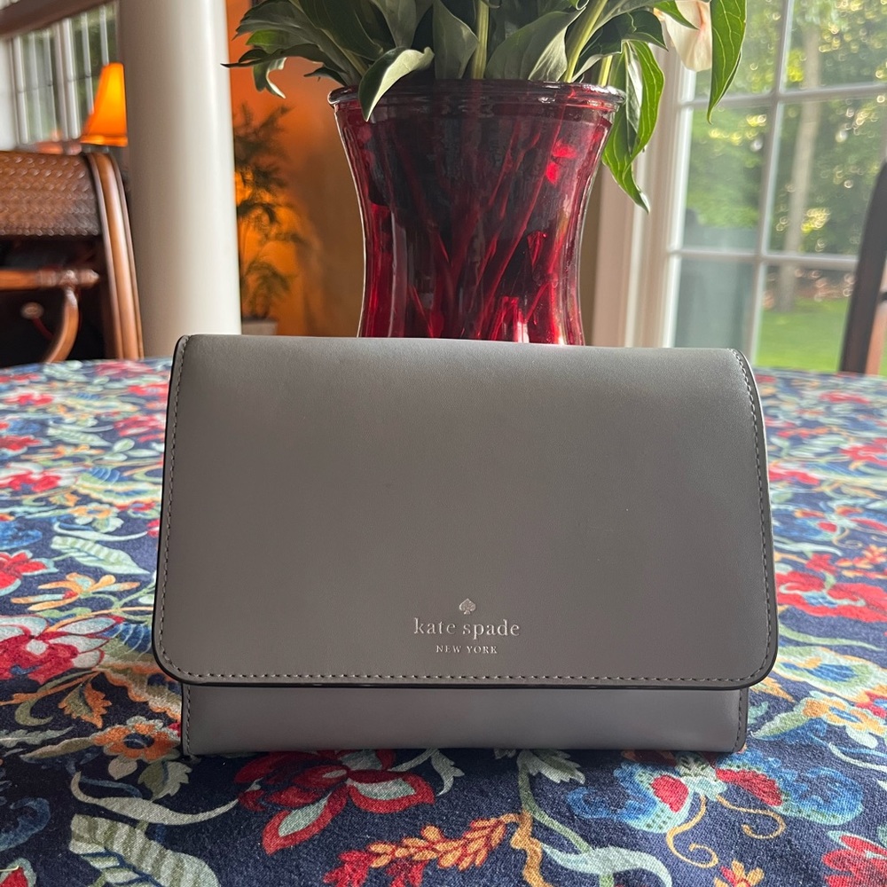 Kate Spade Gray Clutch Wristlet Minimalist Design